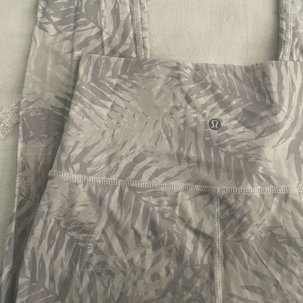 White printed high waisted lululemon leggings